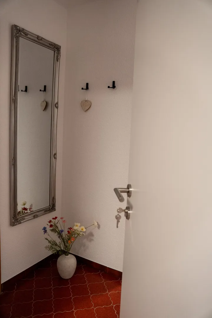 Garderobe mit Spiegel