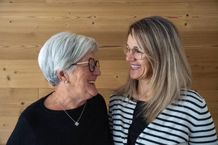 Helga Schäfer und ihre Tochter Isabell Konzett